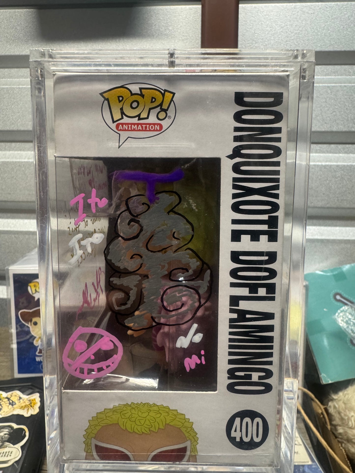 Autographed Donquixote Doflamingo Funko 400 JJL 180905